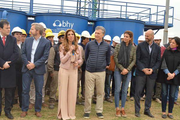 El pueblo santiaguentildeo estaacute agradecido  por muchas obras que la Nacioacuten realiza