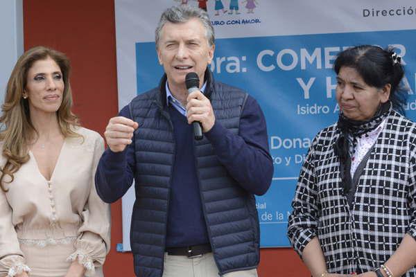 Macri- Haremos las cloacas para Antildeatuya y seguiremos trabajando con la gobernadora