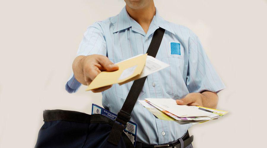 Hoy es el Diacutea del Cartero Argentino