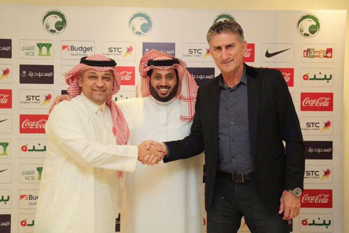 Bauza llegó al Mundial de Rusia antes que la Argentina