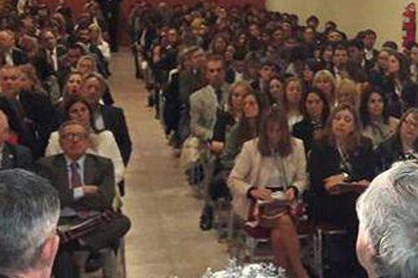 Especialistas dieron el puntapieacute inicial