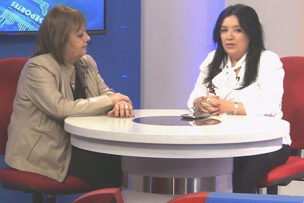 La psicopedagoga Liliana Gonzaacutelez disertoacute en la Ucse sobre Infancias y adolescencias hoy 