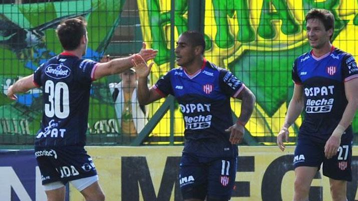 Unioacuten vencioacute a Defensa y Justicia como visitante