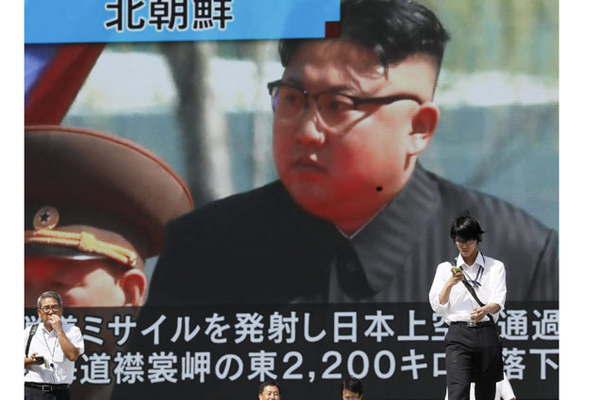 Kim celebra sus eacutexitos y aboga porque sus armas equilibren a las de EEUU