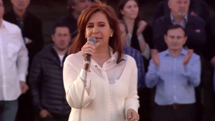 Cristina lanzoacute su campantildea en Florencio Varela