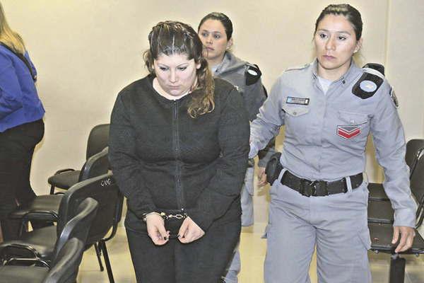 Celsa Saacutendez podriacutea ser condenada hoy a perpetua por la muerte de sus hijas
