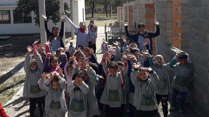 El jardiacuten de Infantes Ignacito recibioacute una ayuda econoacutemica del gobierno