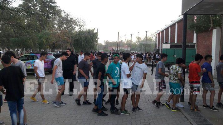 Ante un gran despliegue policial dieron inicio las estudiantinas