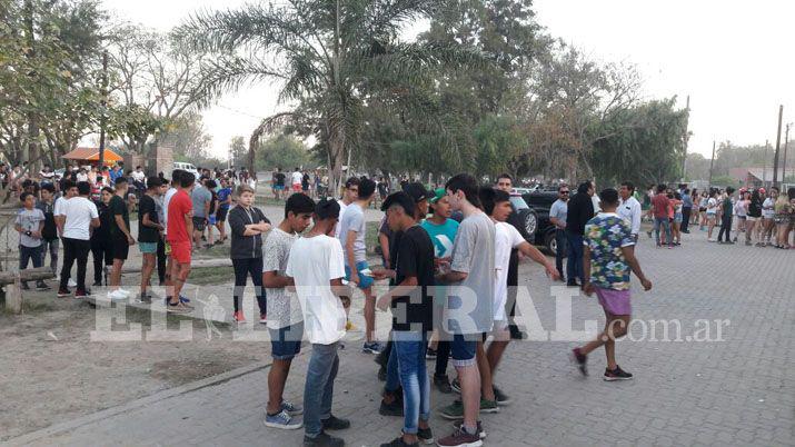 Ante un gran despliegue policial dieron inicio las estudiantinas