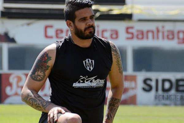 Diego Jara llegoacute a Central Coacuterdoba