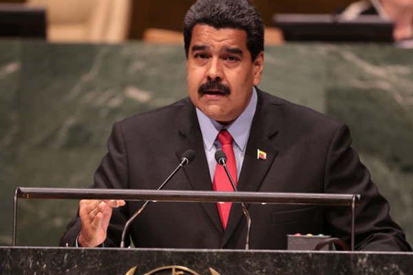 Nicolaacutes Maduro llamoacute nuevo Hitler al liacuteder de EEUU