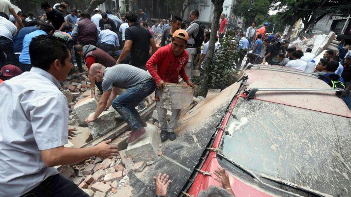 Los videos maacutes impactantes sobre el devastador terremoto en Meacutexico