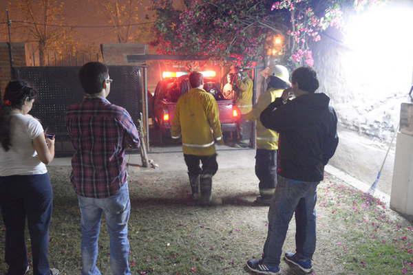 Incendios en Avellaneda y Banda preocupan y consumen pastizales