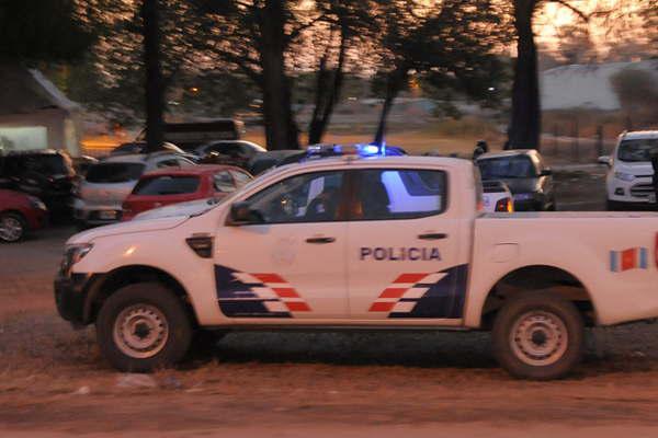 Diacutea del Estudiante- cientos de menores alcoholizados fueron desalojados de fiestas ilegales