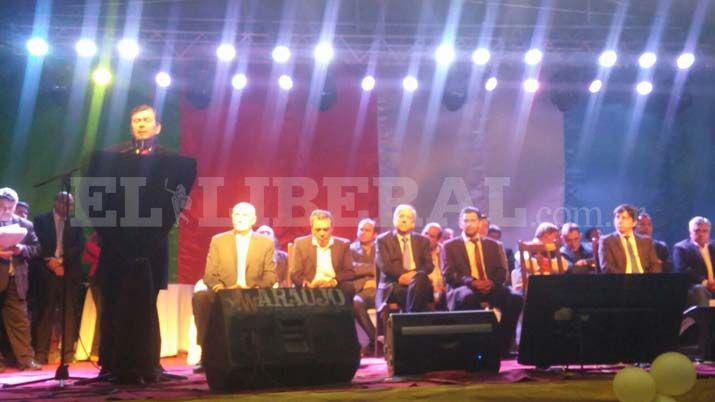 El senador Zamora participoacute del aniversario de Los Telares