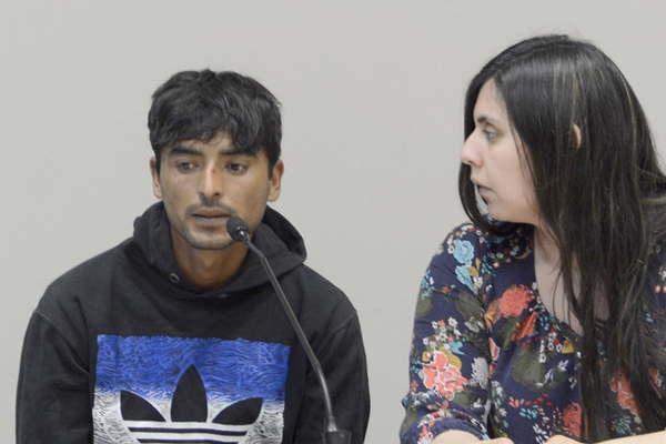 Te voy a abrir de punta a punta si me sacas los chicos