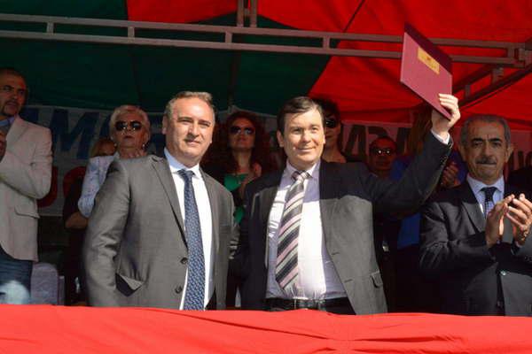 La concurrencia a las urnas es importante y consolida la democracia 