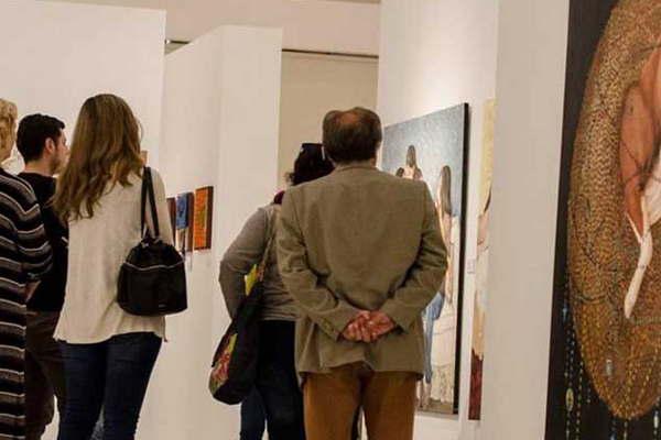 Inauguraron la Exposicioacuten de Arte Universitario NOA y NEA en el CCB