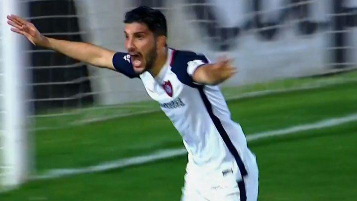 SEGUIacute EN VIVO Con teacutecnicos interinos se enfrentan San Lorenzo y Estudiantes