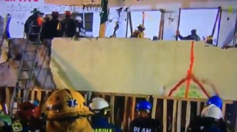 Aseguran haber filmado un fantasma durante los rescates en Meacutexico