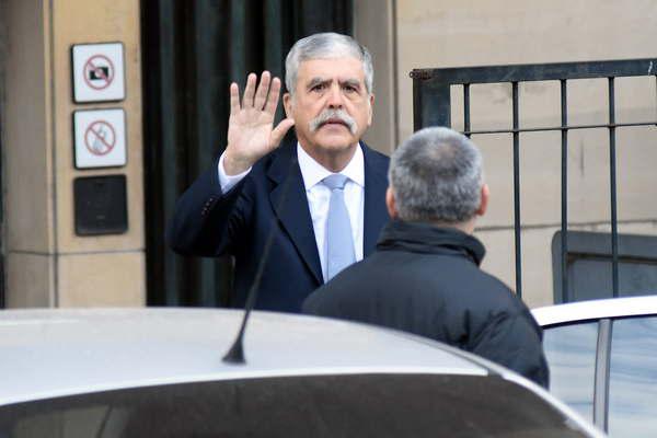 El fiscal Moldes quiere preso al ex ministro Julio De Vido