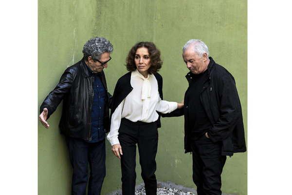 Canciones inolvidables  en escena 