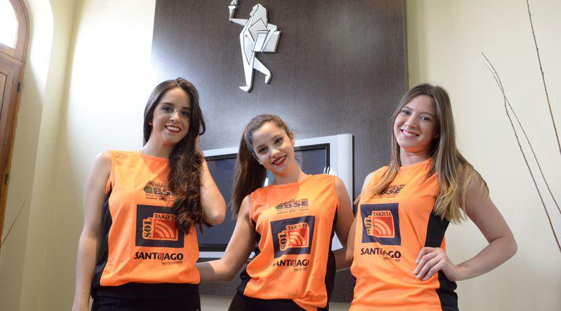 VIDEOS Se presentoacute la remera del Maratoacuten del Diario EL LIBERAL