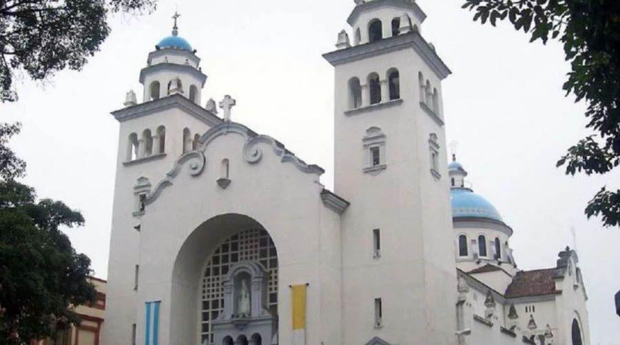 Suspendieron a un sacerdote en Tucumaacuten por abuso