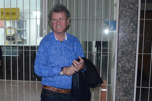 Canido- No he comprado una sola hectaacuterea que signifique usurpar un campo fiscal