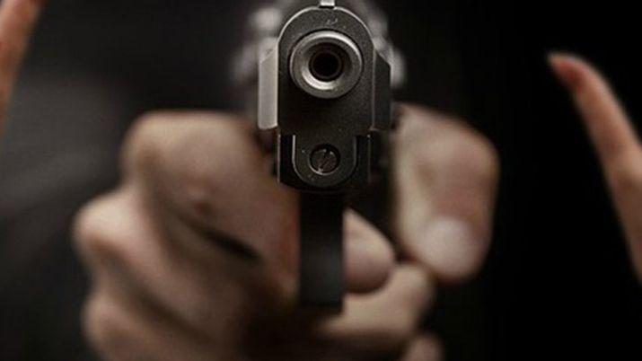 En violento asalto a una farmacia se llevaron 10 mil pesos