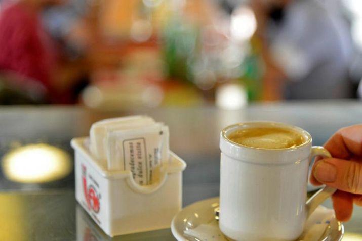 Las autoridades de La Docta promulgaron la ordenanza en contra del consumo de azcar en bares y confiterías