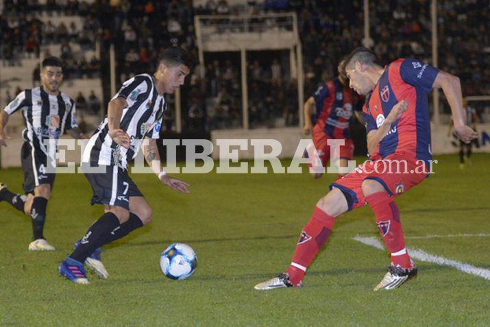 El Ferroviario santiagueño se presenta ante su gente