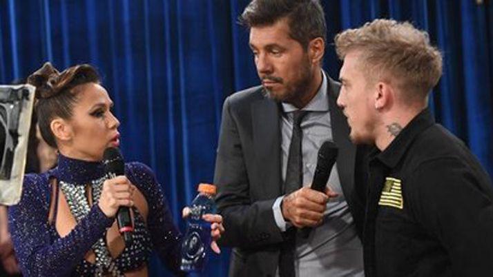 Silvina Luna- Barby Silenzi le manda fotos en pelotas a El Polaco