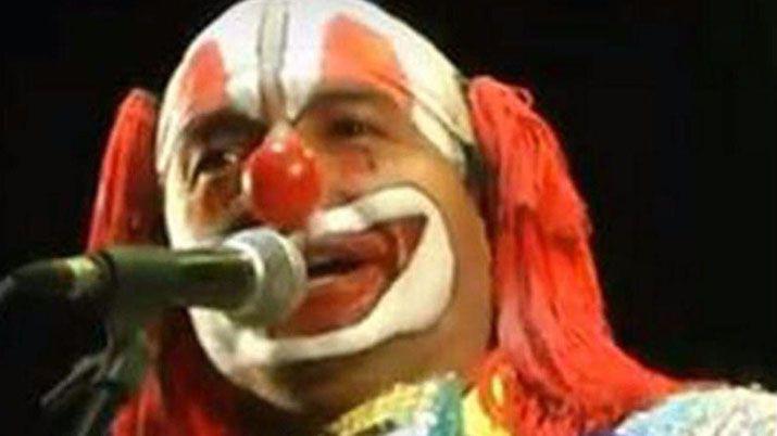 Escaacutendalo- un payaso se burloacute y justificoacute un femicidio en su show
