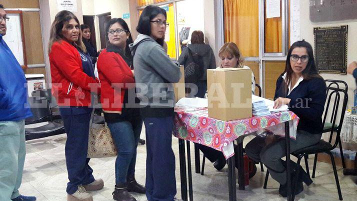 Joseacute Arce- Las elecciones se realizan con normalidad y seraacuten vaacutelidas