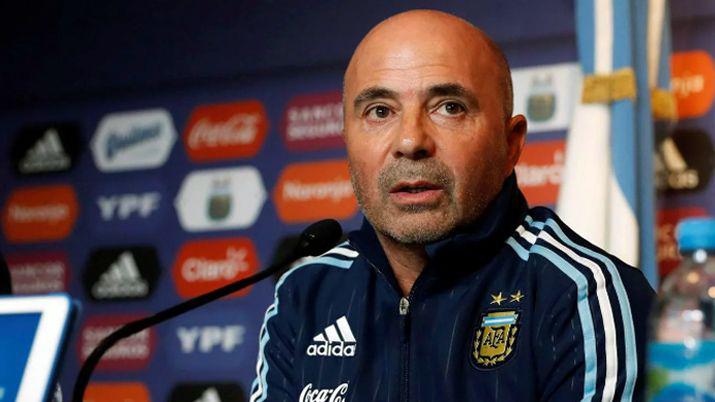 Los jugadores del fuacutetbol local que Jorge Sampaoli llamariacutea