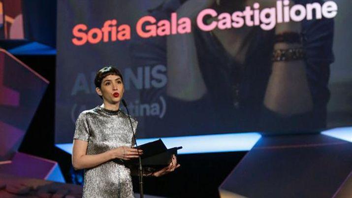 Sofiacutea Gala se llevoacute el premio a la mejor actriz en San Sebastiaacuten