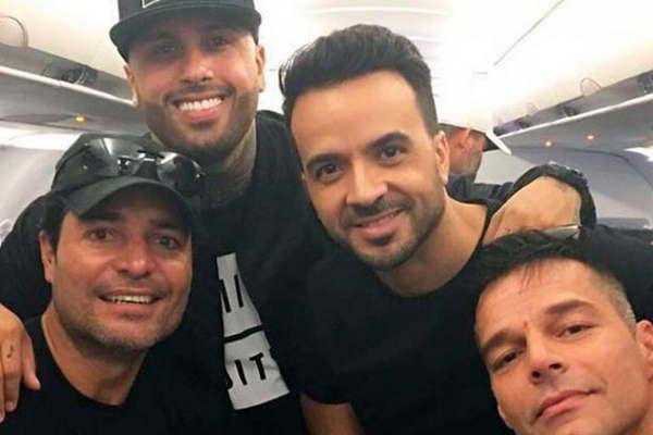 Ricky Martin Chayanne Fonsi y Nicky Jam juntos por Puerto Rico  