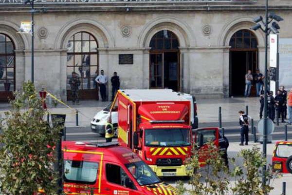Detienen a cinco sospechosos del ataque en Marsella 