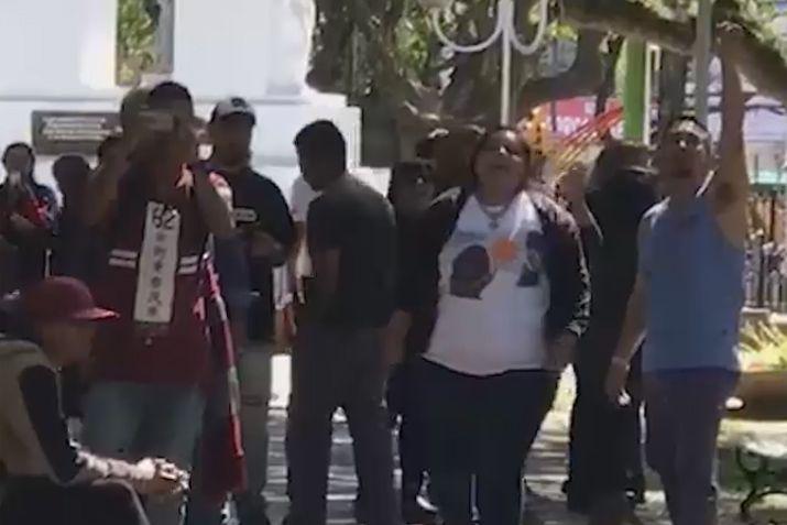 Massa fue insultado por simpatizantes de la Cmpora