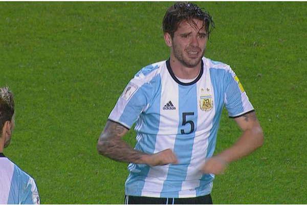 Fernando Gago seraacute baja por seis meses