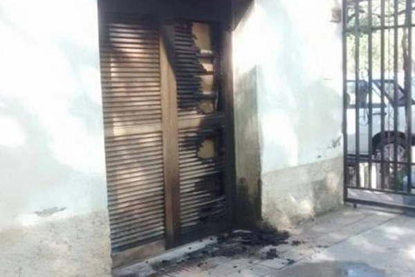 Un hombre intentoacute asesinar a su ex pareja