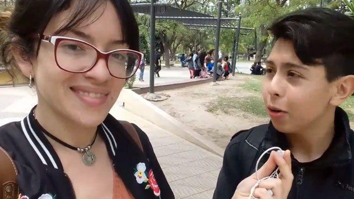 VIDEO  Los CAJ santiaguentildeos a puro baile y rap