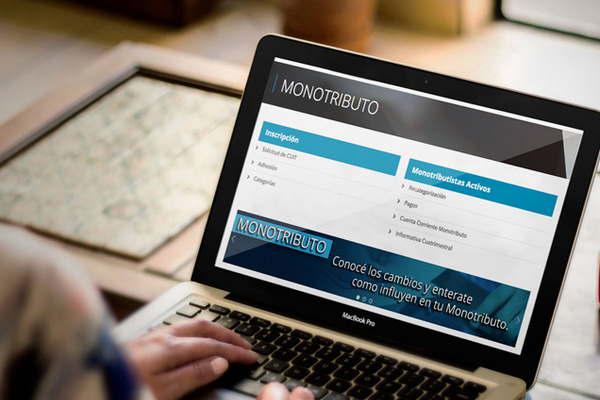 Para la Afip casi medio milloacuten de contribuyentes subieron de categoriacutea