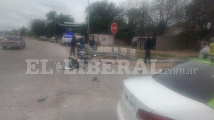 Motociclista sufrioacute graves heridas en el pie tras chocar con un remis