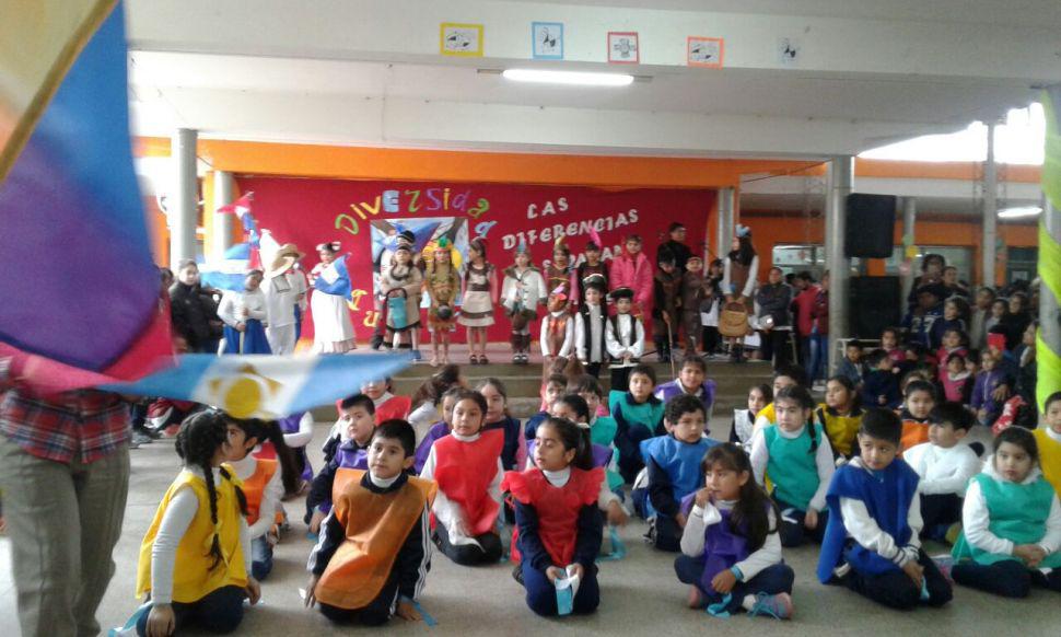 En Antildeatuya se recordoacute el Diacutea del Respeto a la Diversidad