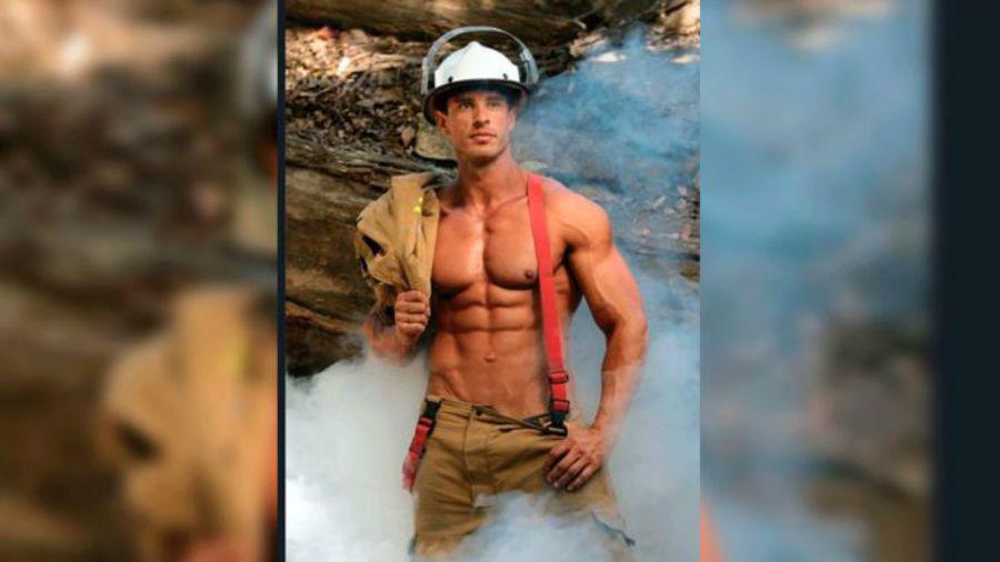 Bomberos semidesnudos encienden las redes sociales