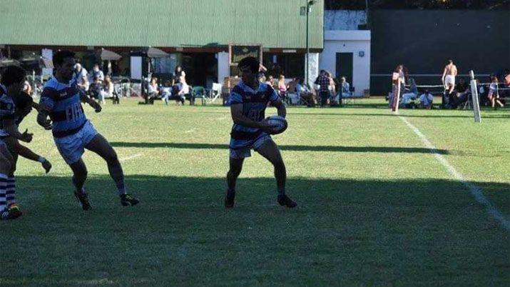 Un rugbier se suicidoacute arrojaacutendose desde el balcoacuten