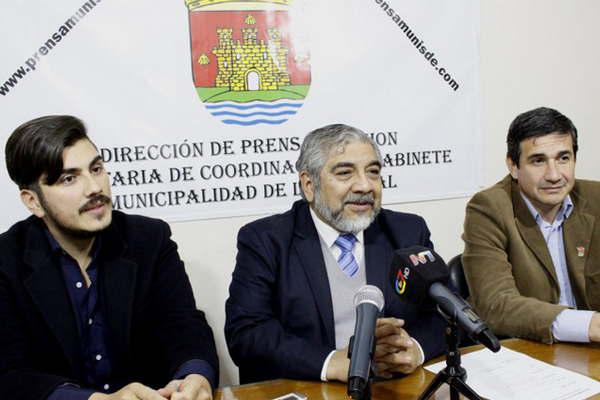 La comuna de Santiago lanzoacute el programa Municipio en salud y movimiento