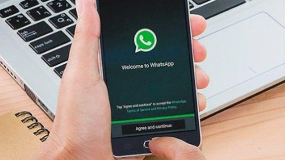Insoacutelito- Les hizo un juicio por eliminarlo del grupo de Whatsapp